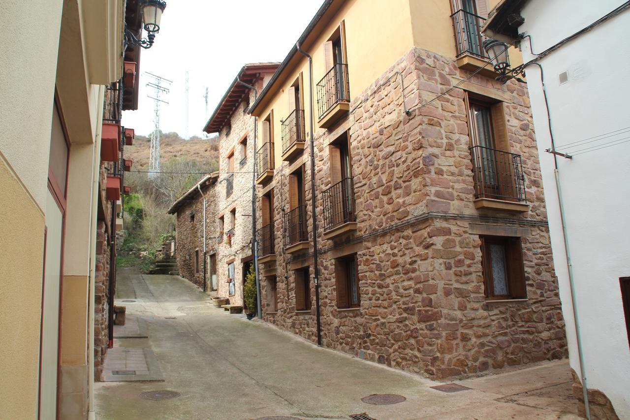 Apartamentos San Lázaro Ezcaray Exterior foto
